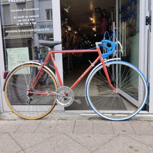 Vélo Azuré Bernard Dangre Rouge et bleu