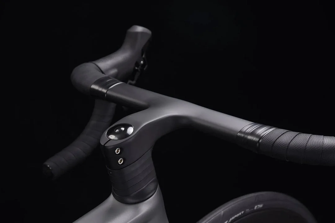 SAVA A7 PRO – Vélo de Route Carbone 24S – Image 9