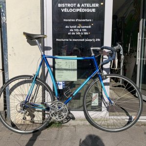 Vélo contre la montre artisanal vintage