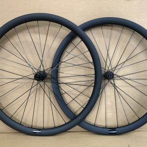 Roues BMC CRD321 carbon by DT SWISS